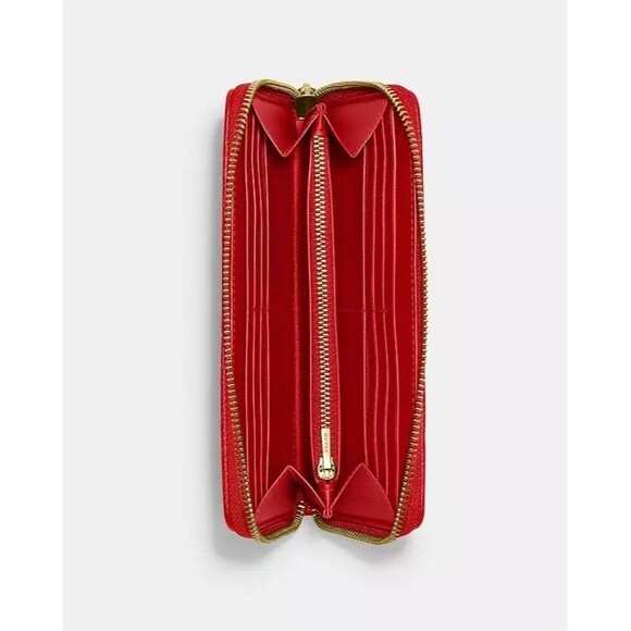 DISNEY COACH 50TH ANNIVERSARY RED LEATHER PATCH WALLET MINNIE MOUSE -nwt - Picture 3 of 9